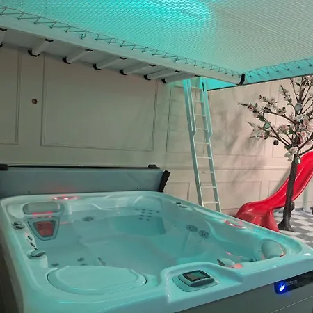 Feriehus De L Autre Cote Du Miroir