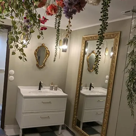 Feriehus De L Autre Cote Du Miroir